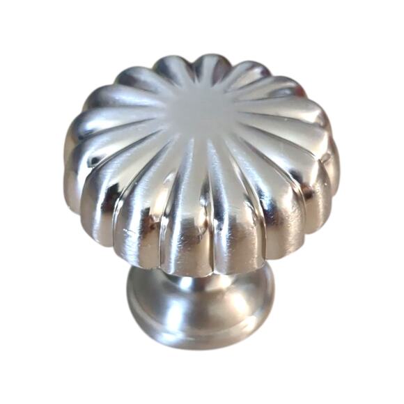 POVEFONK 9 Pack Brushed Nickel Kitchen Cabinet Knobs Vintage Drawer Knobs/Screws - Picture 1 of 2